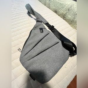 Women’s sling Travel bag